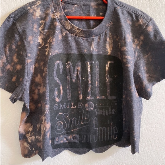 Smile Bleached and Distressed Looking Crop Top - Picture 2 of 4